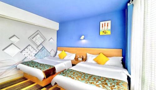 Deluxe Double or Twin Room with Lake View