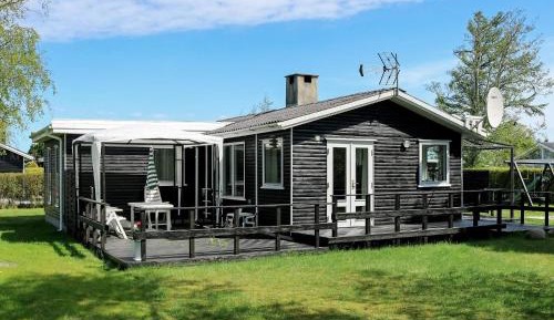 Two-Bedroom Holiday Home