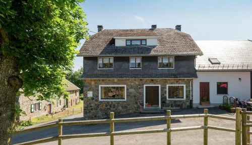 Five-Bedroom Holiday Home