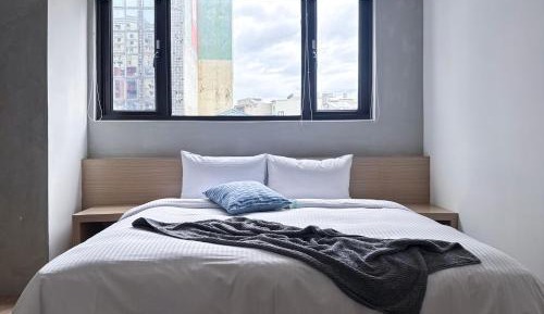 Deluxe Double Room with Shower