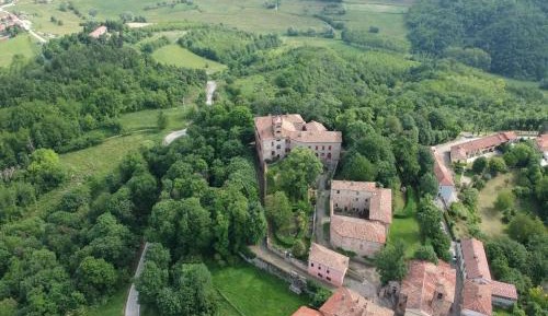 One-Bedroom Holiday Home