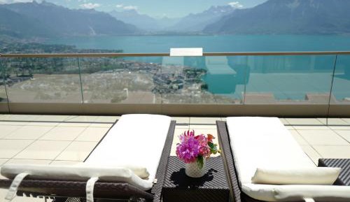 Mirador Suite, 2 bedrooms, terrace and lake view