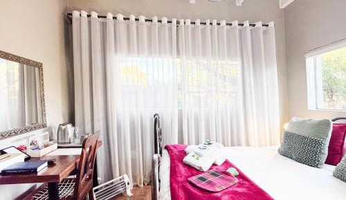 Deluxe Double Room with Shower