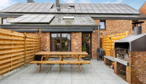 Three-Bedroom Vacation Home 