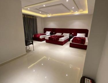 Quadruple Room with Mountain View