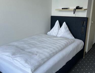 Single Room with Balcony