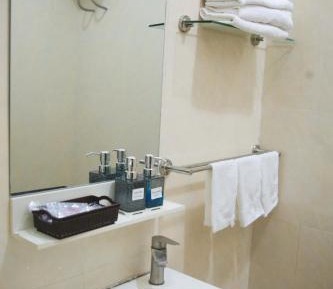 Superior Twin Room with City View