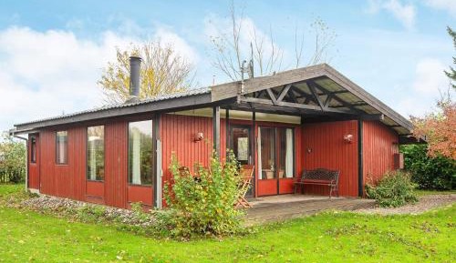 Three-Bedroom Vacation Home 