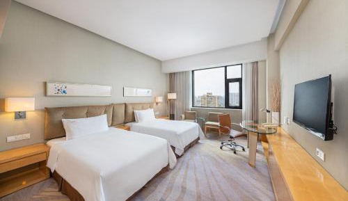 Standard Double Room with Two Double Beds and City View