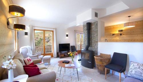 Two-Bedroom Apartment with Terrace