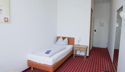 Essential Single Room