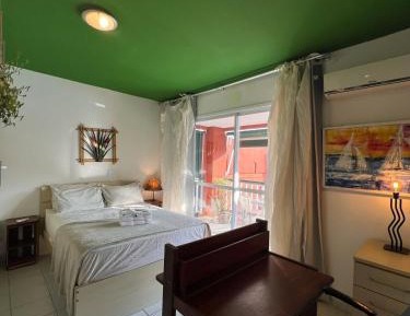 Studio Apartment with Sea View