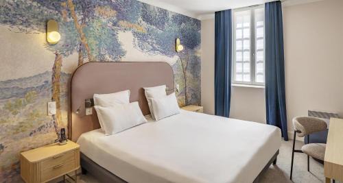 Standard Queen Room - Non-Smoking