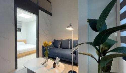 One-bedroom Loft Apartment 