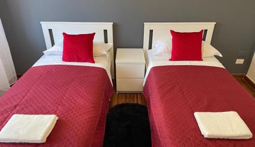 Twin Room with Shared Bathroom