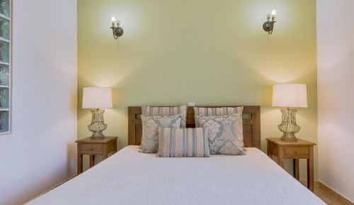 Standard Double Suite