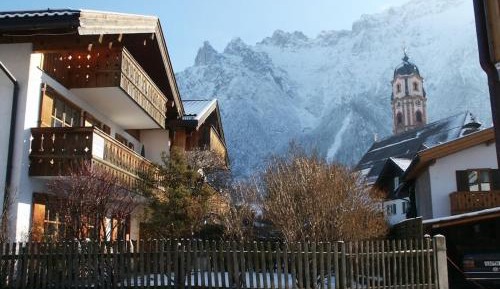 Two-Bedroom Holiday Home