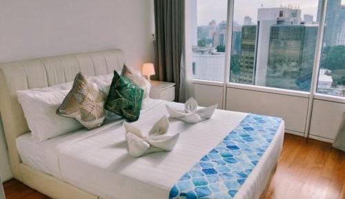 Family Two-Bedroom Apartment with View