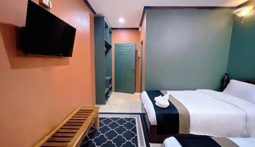 Standard Twin Room
