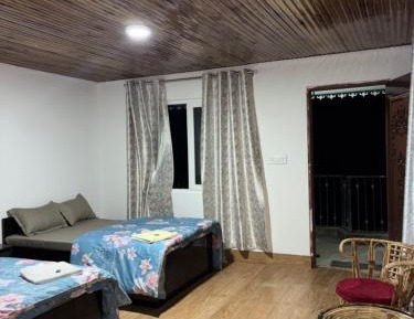 Family Room with Mountain View