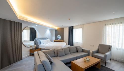 Executive Suite