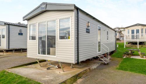 Mobile Home 2