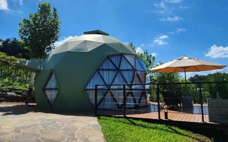 Bungalow with Garden View