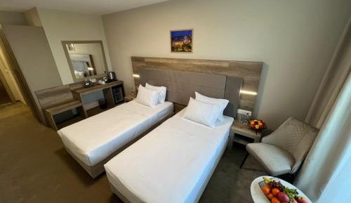 Twin Room with Balcony