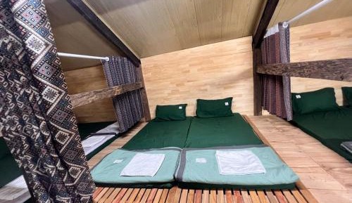 Bed in 10-Bed Mixed Dormitory Room