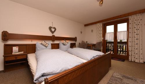 Double or Twin Room with Balcony