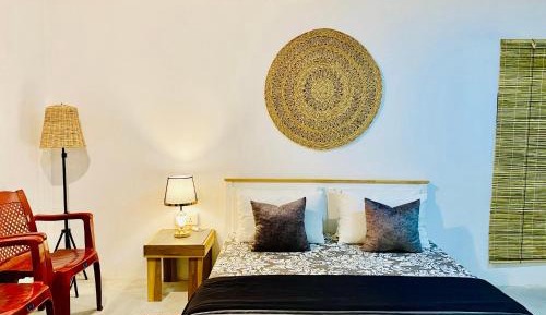 Deluxe Double Room with Shower