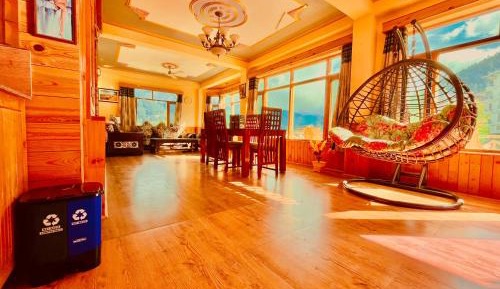 Three-Bedroom Cottage