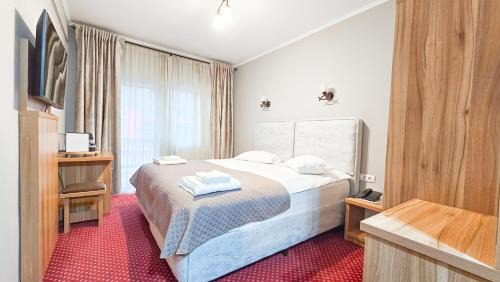 Double or Twin Room with Balcony