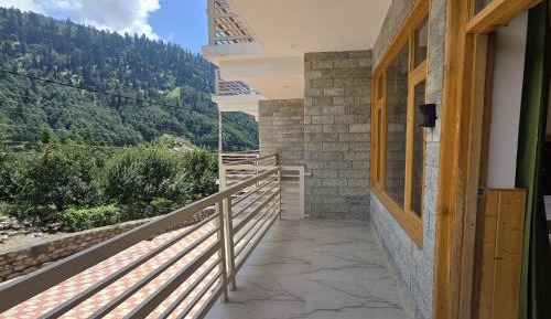 Double Room with Mountain View