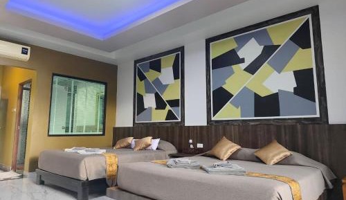 Standard Queen Room with Two Queen Beds