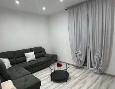 One-Bedroom Apartment with Balcony