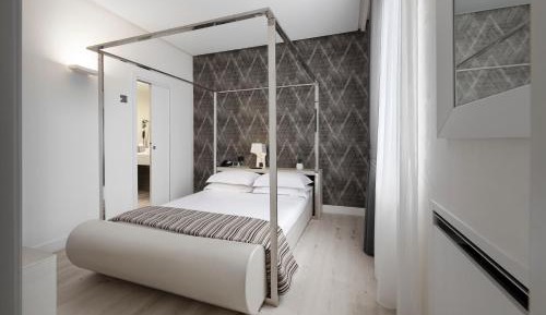 Superior Suite with Spa Access