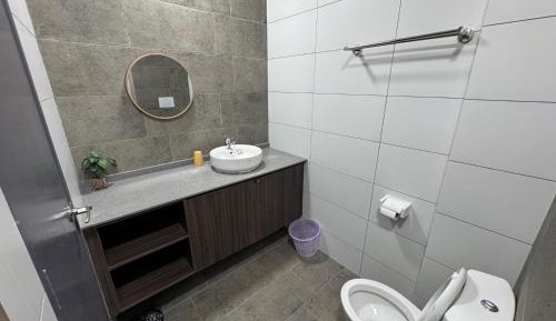 Three-Bedroom Apartment with Balcony