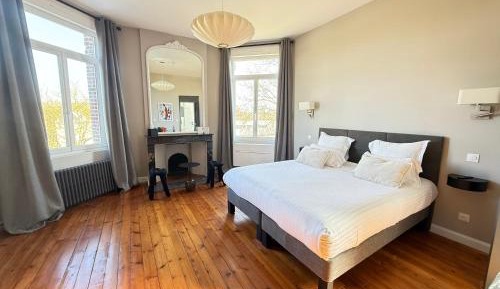 King Room with Pool View