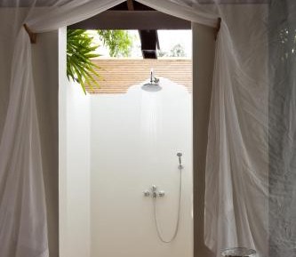 SALA Pool Villa