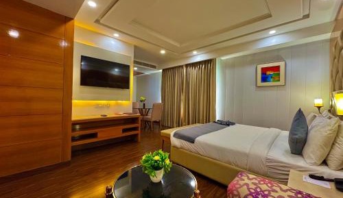 Deluxe Double Room with Extra Bed