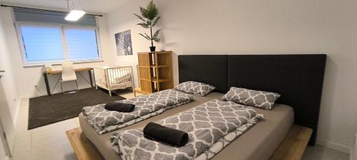 One-Bedroom Deluxe Apartment