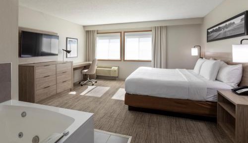 One-Bedroom Suite
