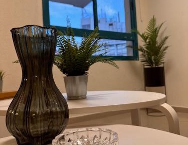 Apartment with Lake View