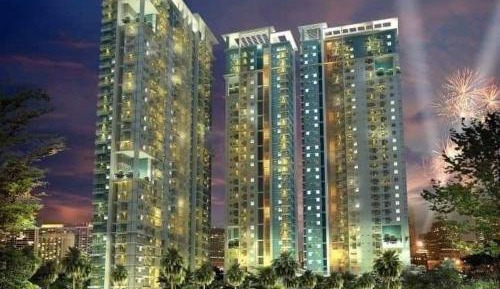 Suite with Mountain View