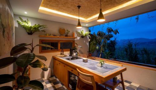 Villa with Garden View