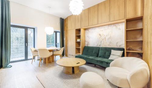 One-Bedroom Apartment with Balcony and Mountain View  