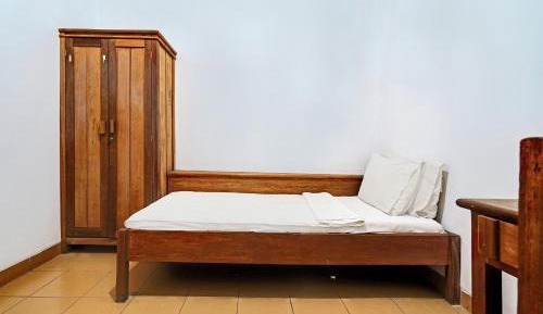 Large Single Room