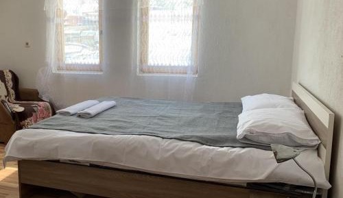 Mixed Dormitory Room