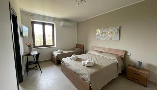 Triple Room with Private Bathroom